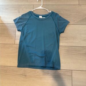 Athleta Momentum Seamless Tee size medium